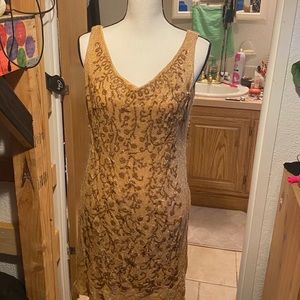 Costume dress